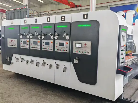 A impressão automática de Flexo do cartão ondulado morre