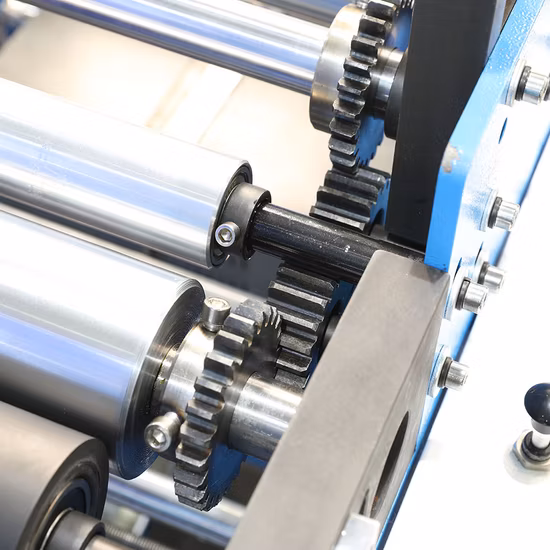 Preço Totalmente automático com alça ultrassônica de vedação on-line Tecido não tecido Caixa Bolsa Compras Bolsa Camiseta Bolsa Colete D Cut Bolsa Máquina de fazer sapato para amarrar